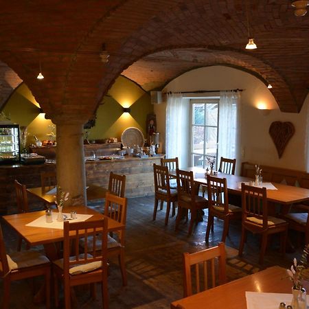 Hotel Garni Kern Halfing Exterior foto